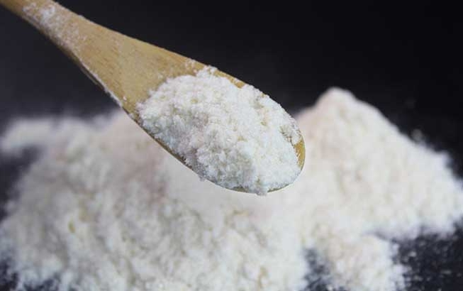 Quais produtos são comumente usados em glicerofosforil colina? Quais são os efeitos colaterais?